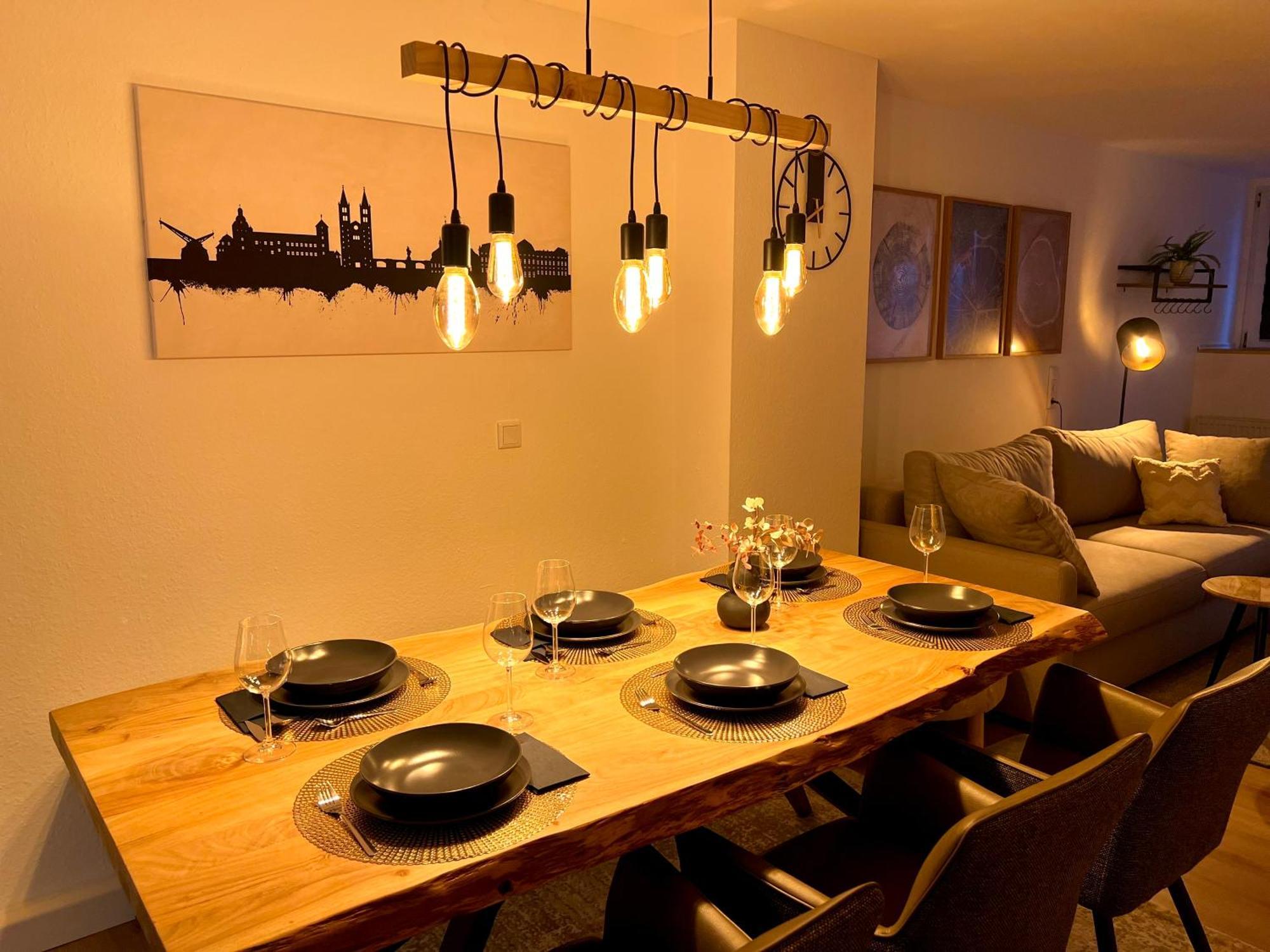 ヴュルツブルクMain Cozy Casa Am Ringpark Free Parkingアパートメント エクステリア 写真
